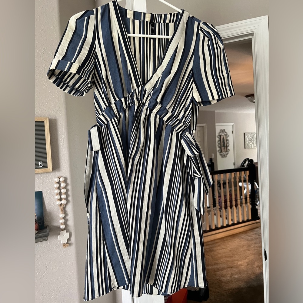 Zara v-neck striped dress